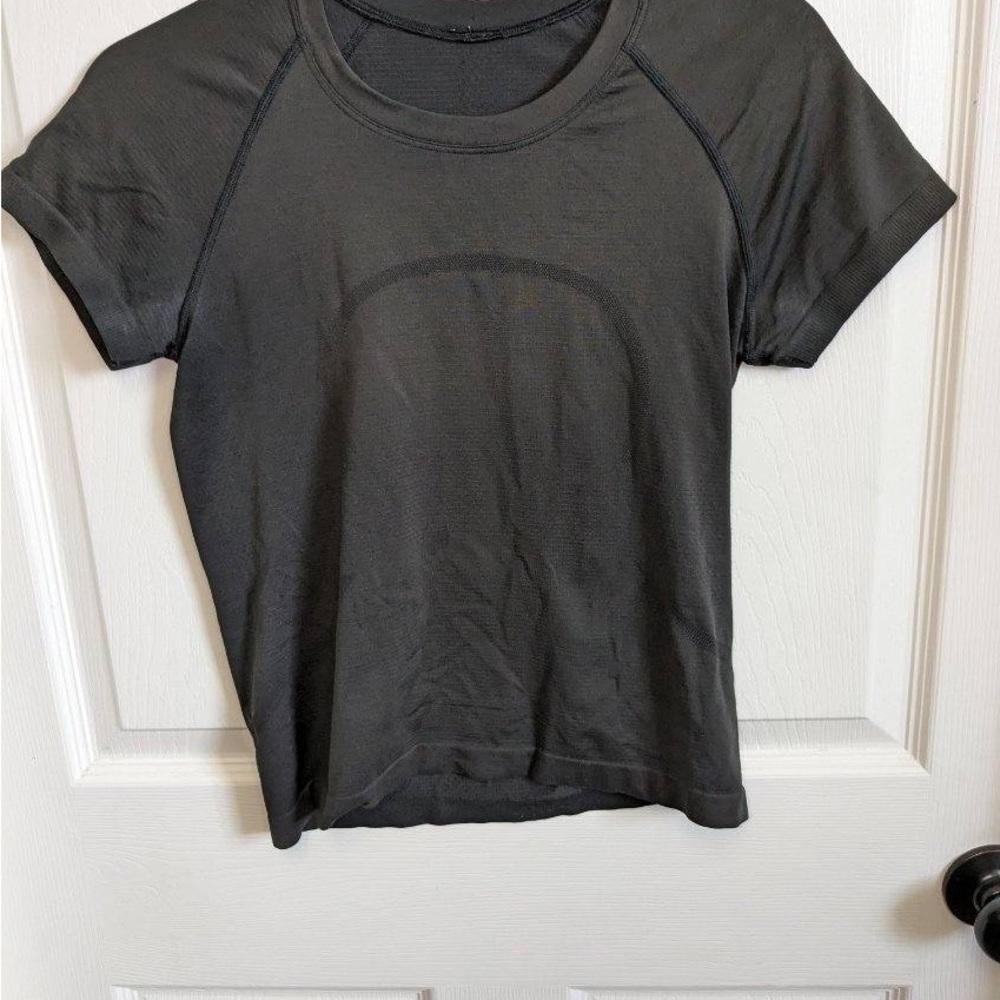 Lululemon athletica Swiftly Tech Short-Sleeve Shirt Race Length Brownish Black